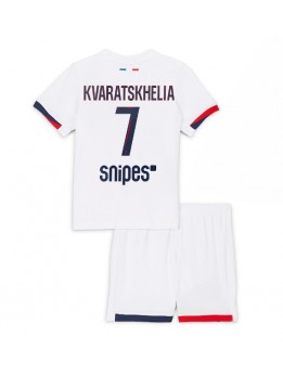 Detské Futbalové oblečenie Paris Saint-Germain Khvicha Kvaratskhelia #7 2025-26 Krátky Rukáv - Preč (+ trenírky)